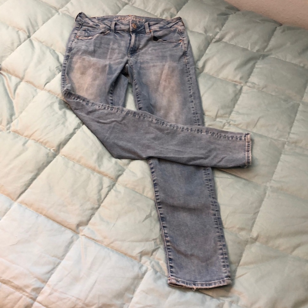 Light Wash Jeans - American Eagle